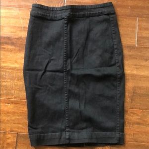 Aritzia “the castings” long Jean Black skirt